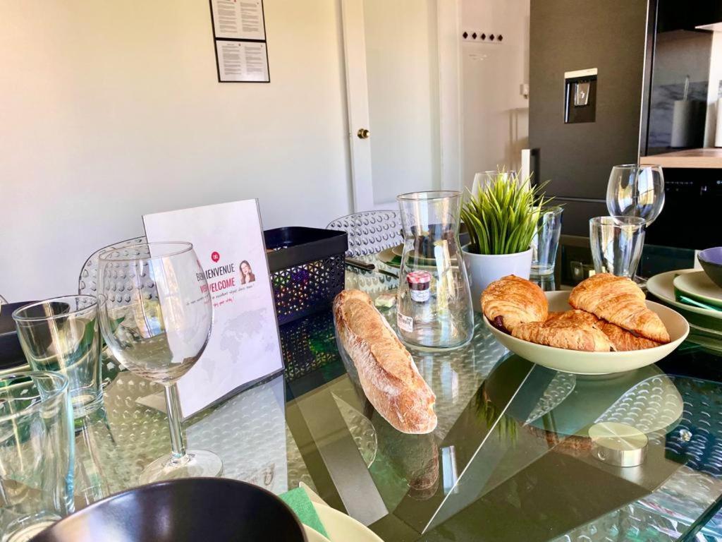 Ferienwohnung Atypique - Revez A 20Min De Paris - Parking Gratuit Argenteuil Exterior foto
